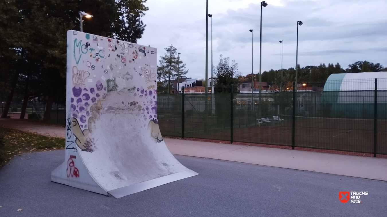 Kessel Lo skatepark